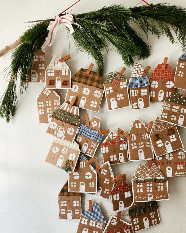 A Sweet DIY Holiday Calendar from our friend Laura Prietto