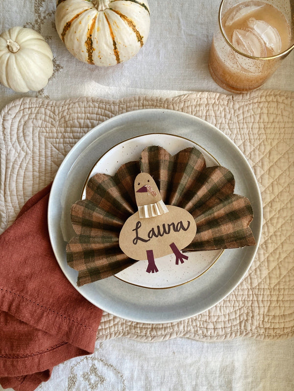 Thanksgiving Crafting with our friend Laura Prietto