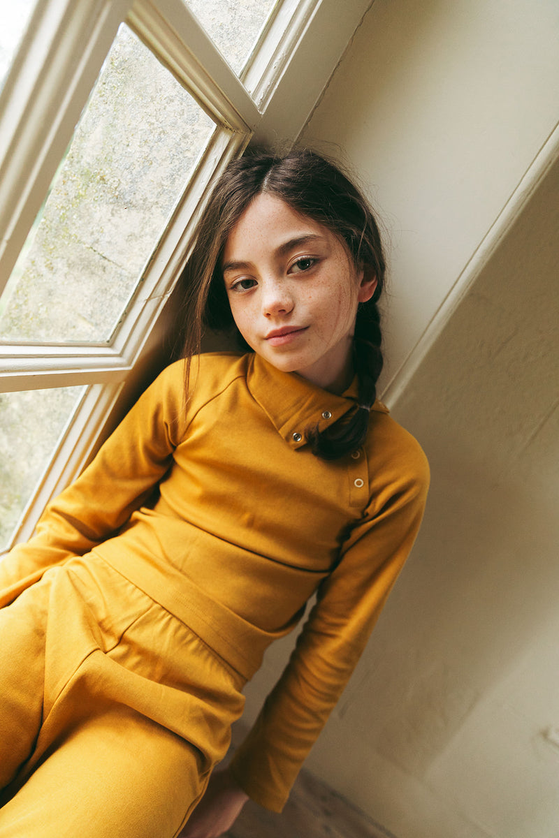 SNAP TURTLENECK, MUSTARD