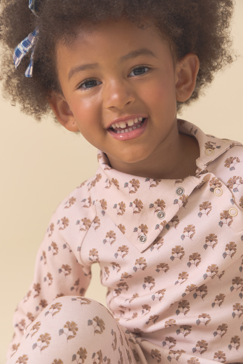 SNAP TURTLENECK, TEXTURED FLORAL