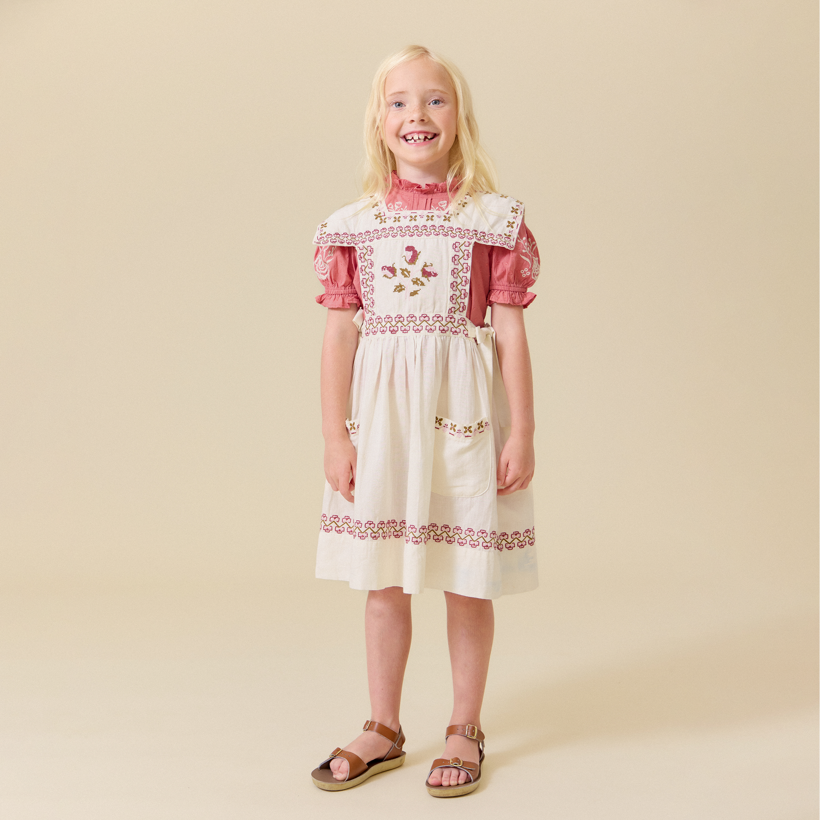 POLLY PINAFORE, ANTIQUE WHITE – Lali