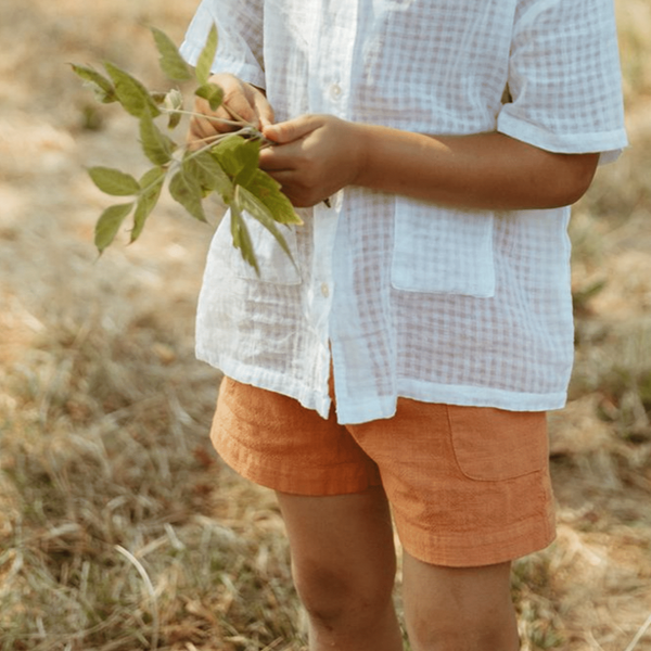 BIRCH SHORTS, SANDSTONE